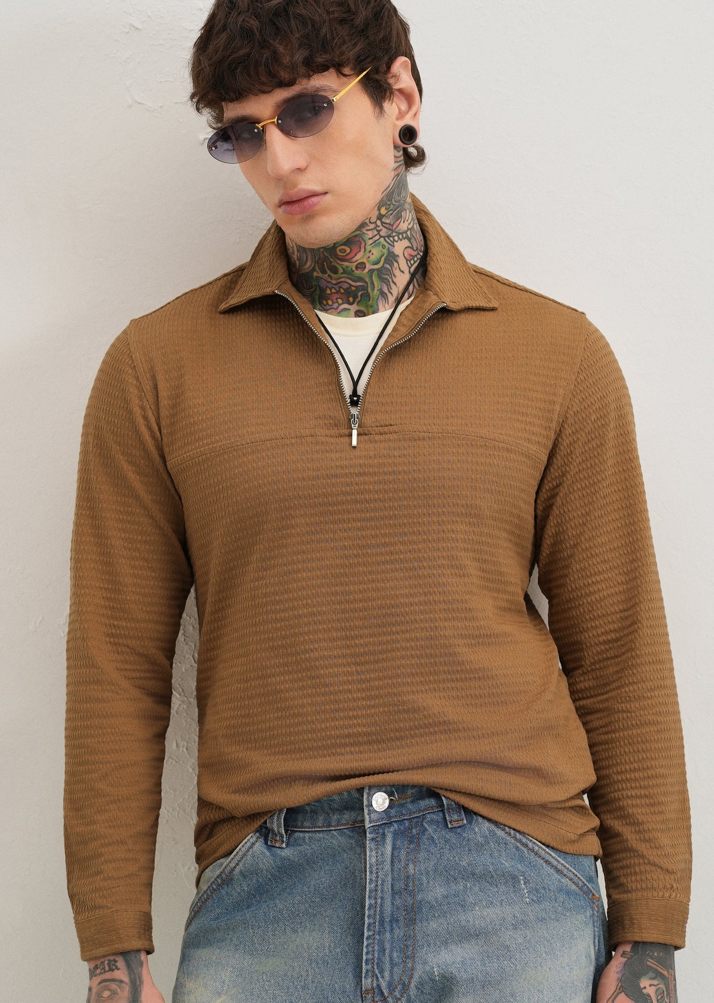 Brown Zipper Polo Knit T-shirt