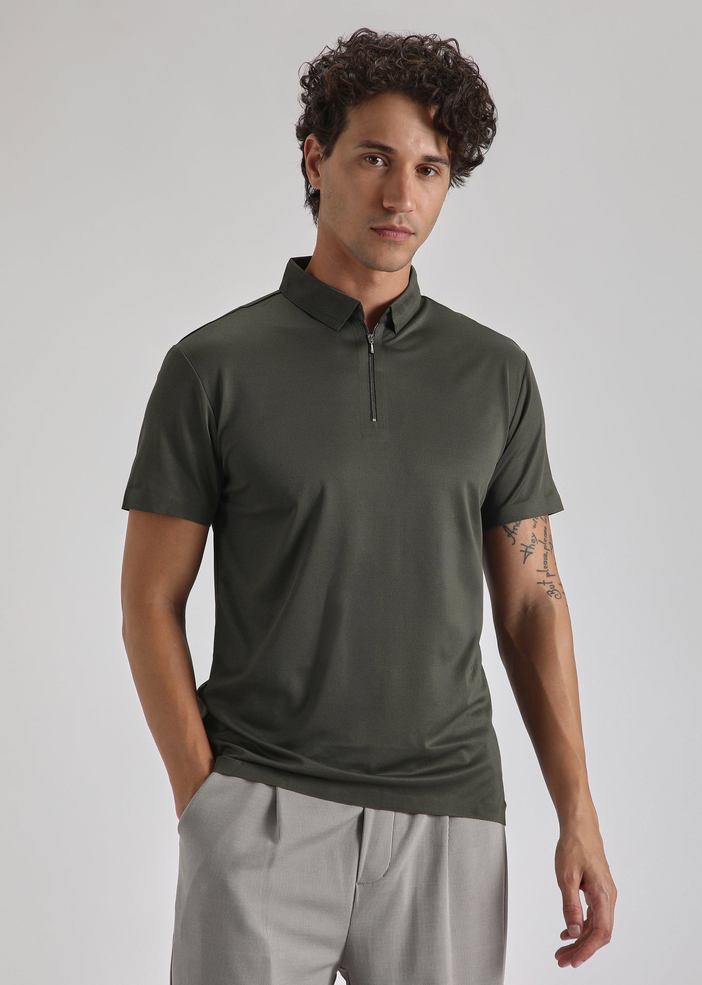 Olive Plain Zipper Stitchless Polo T-shirt