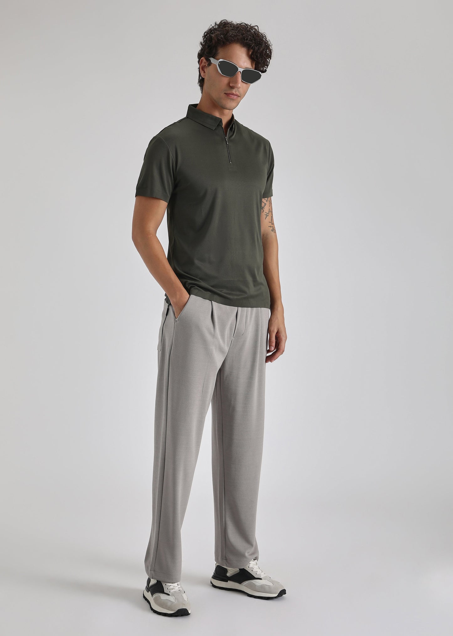 Olive Plain Zipper Stitchless Polo T-shirt
