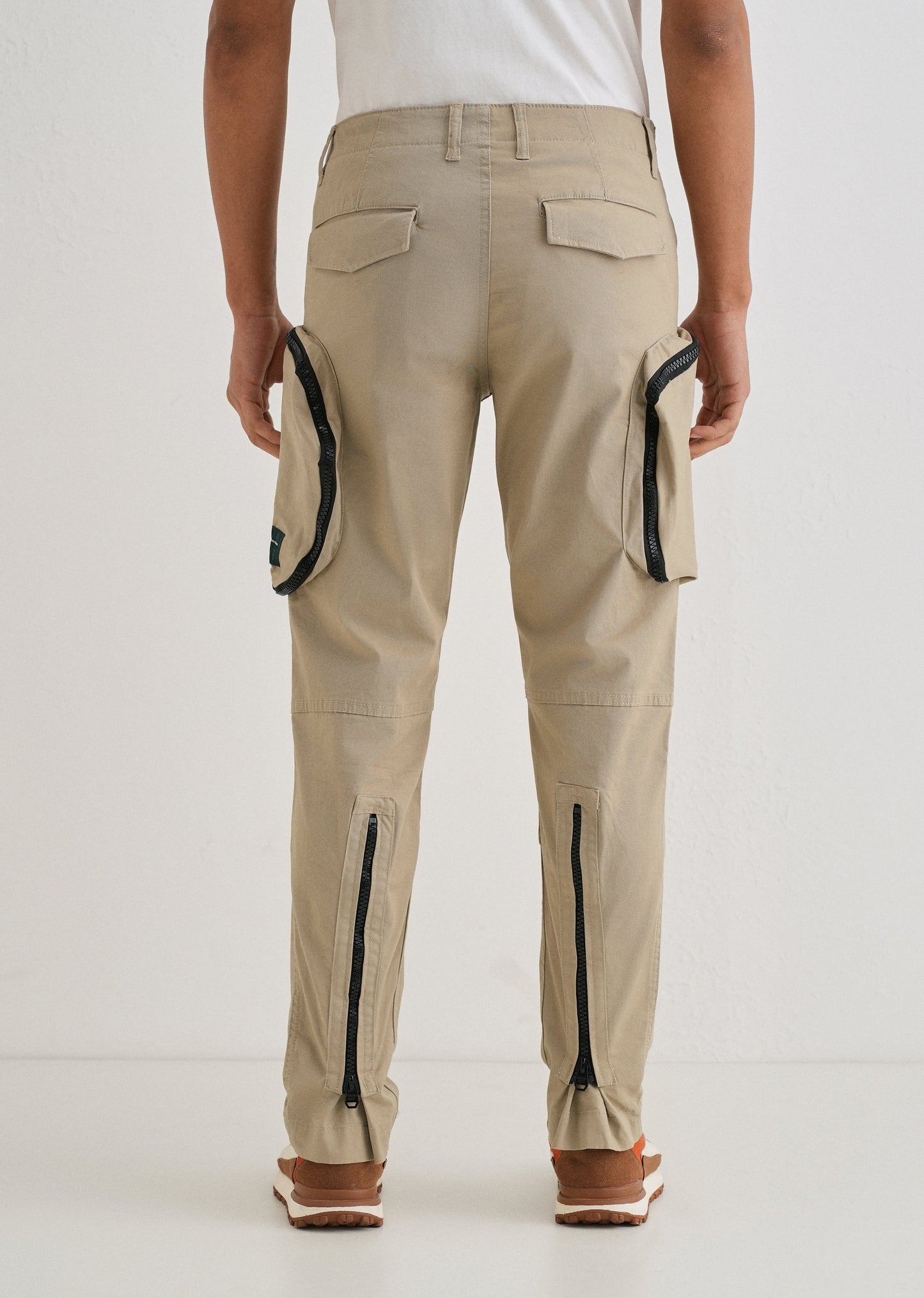 Soft Beige Zipper Cargo Pant