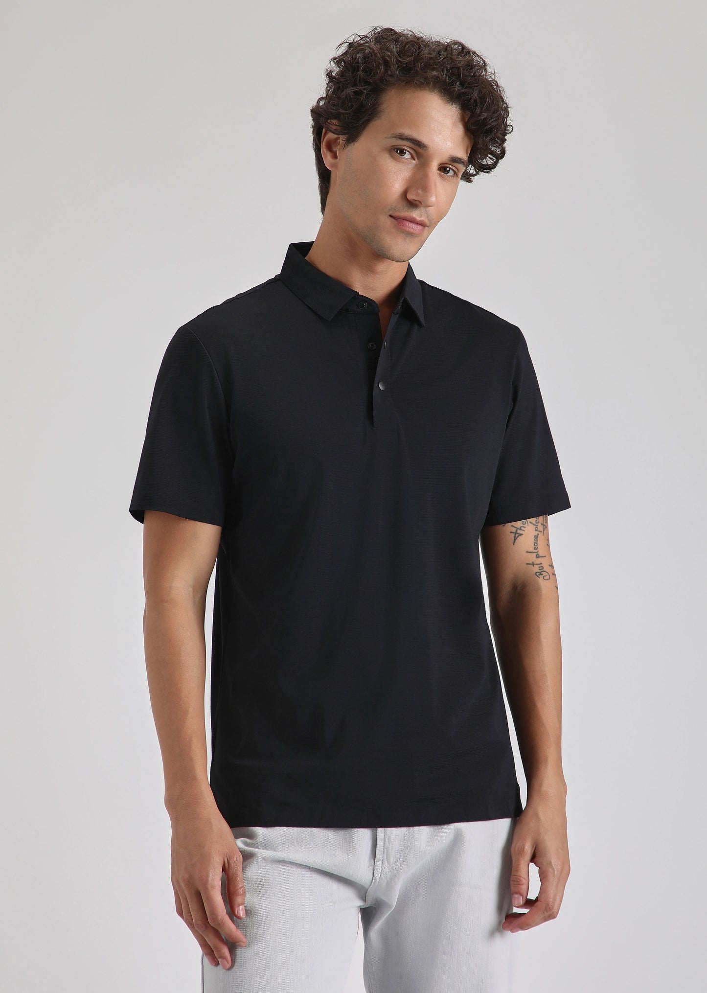 Textured Black Plain Stitchless Polo T-shirt