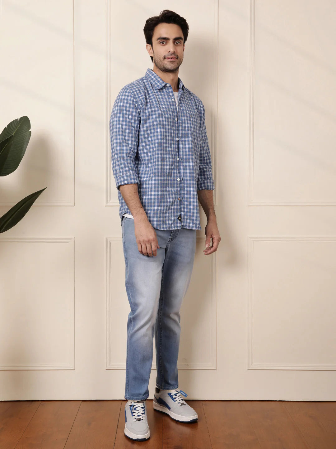 Heavy Fade Straight Fit Jeans | Light Blue
