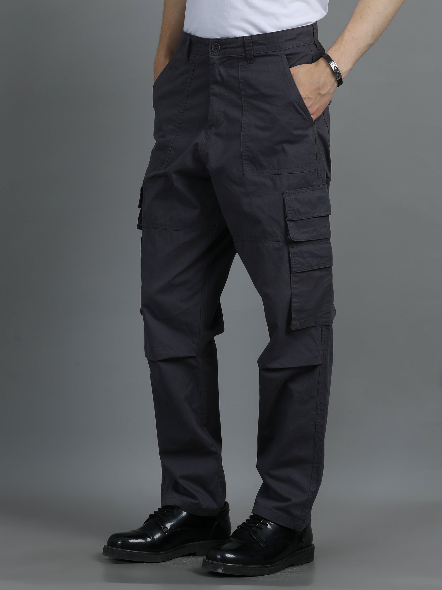 Men 2 Cotton Relaxed Fit Cargo Trousers, Charcoal Grey Brown