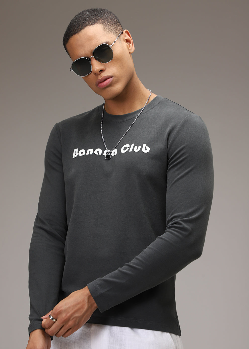 Banana Club Grey Plain Regular Fit T-shirt