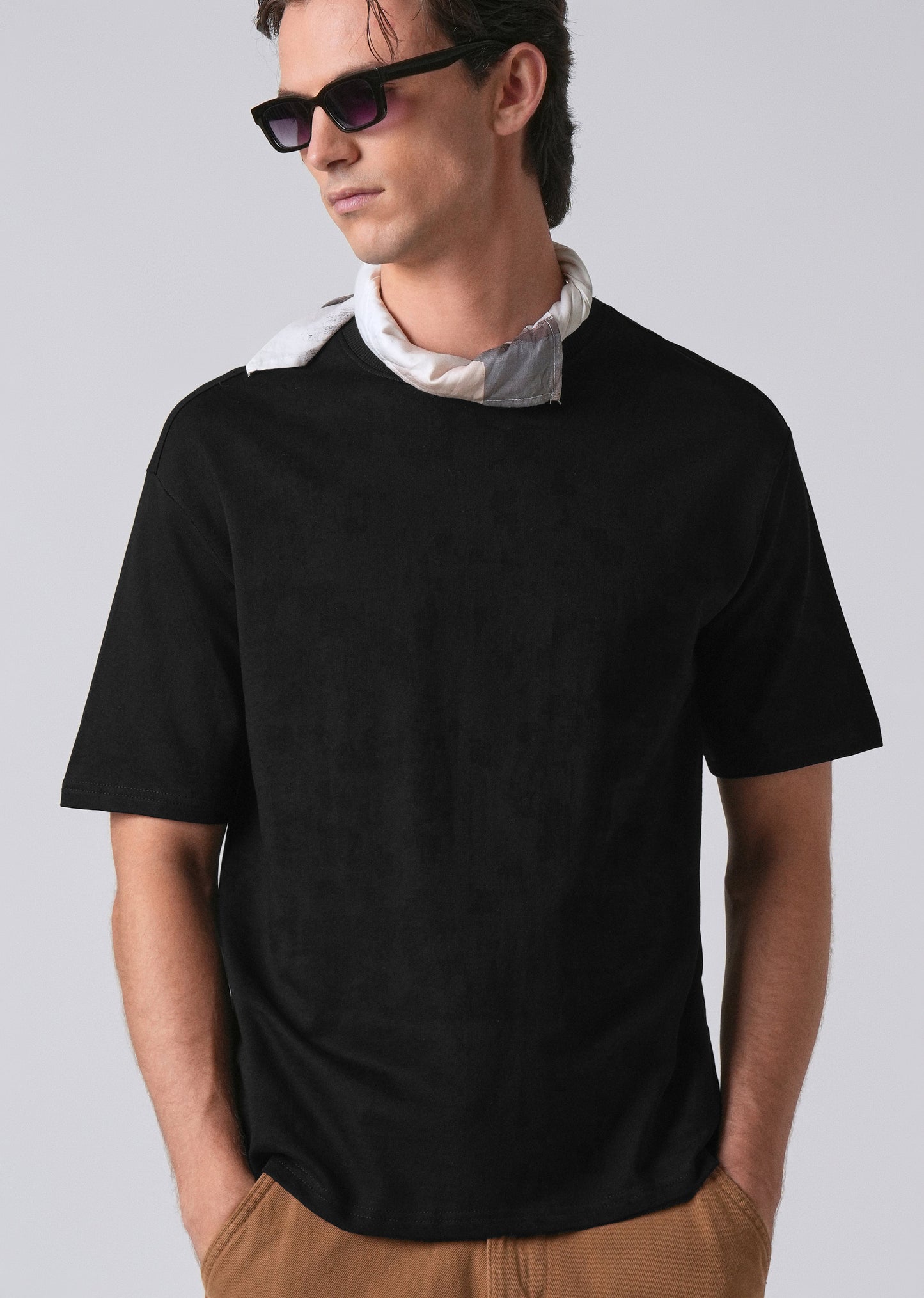 Black Basic Relaxed Fit T-shirt
