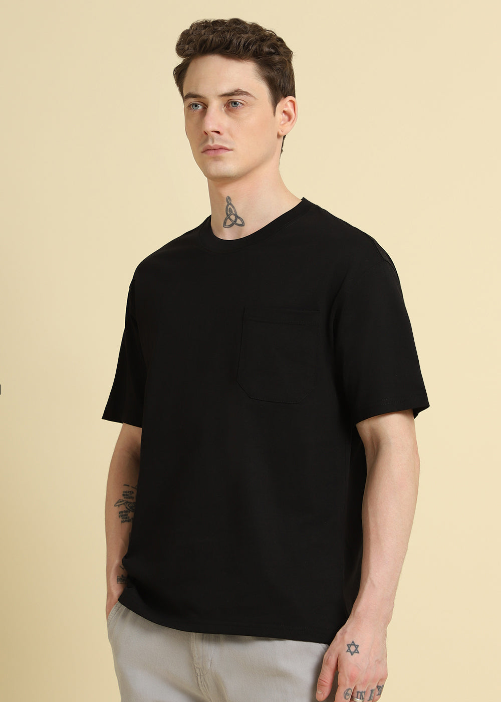 Black Plain Pocket Regular Fit T-shirt