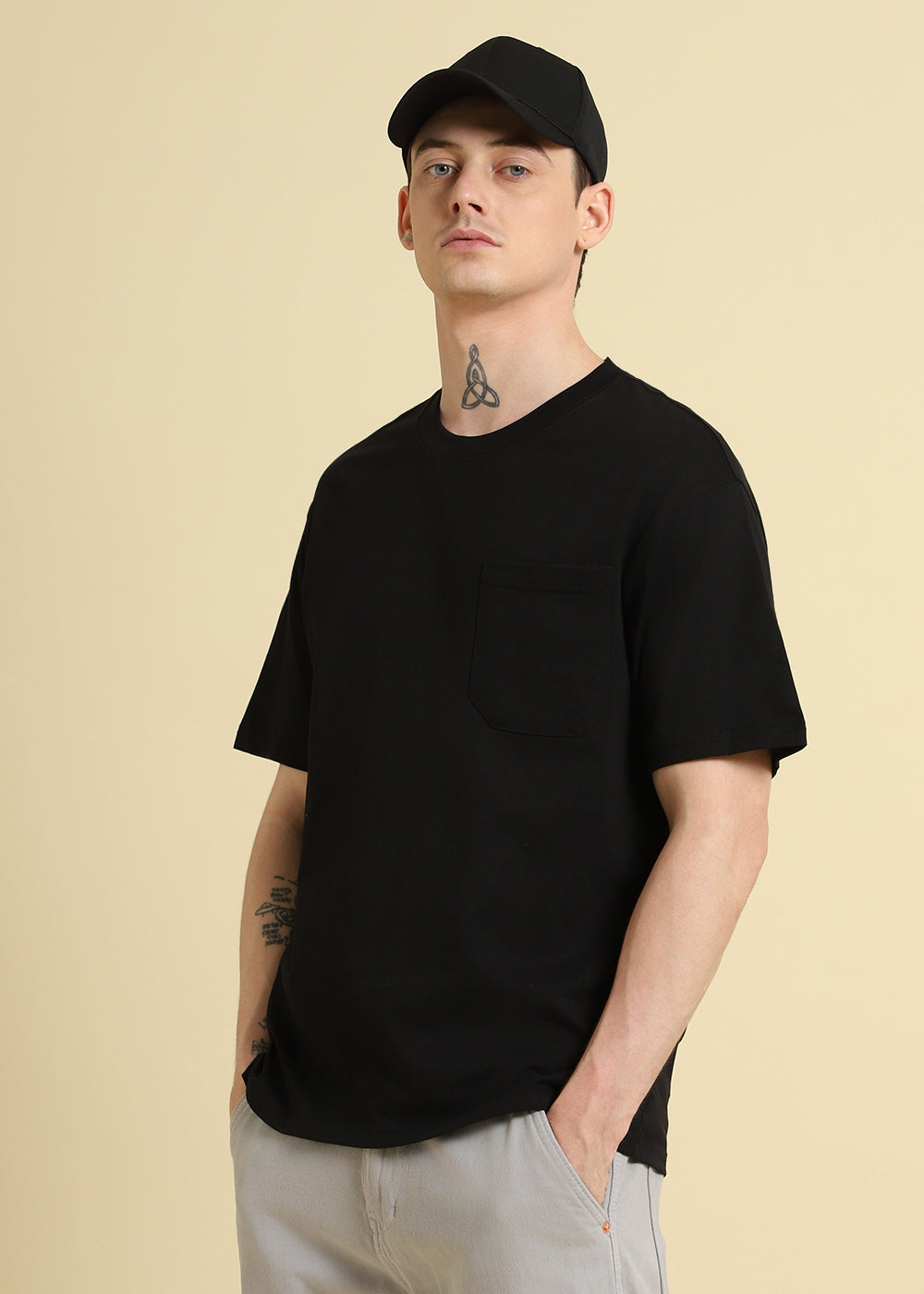 Black Plain Pocket Regular Fit T-shirt