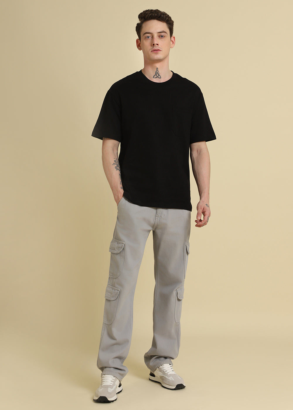 Black Plain Pocket Regular Fit T-shirt