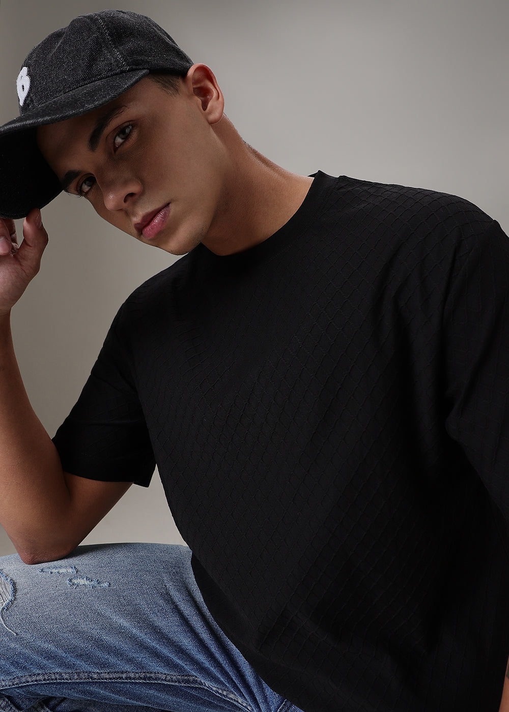 Black Plain Textured Regular Fit T-shirt