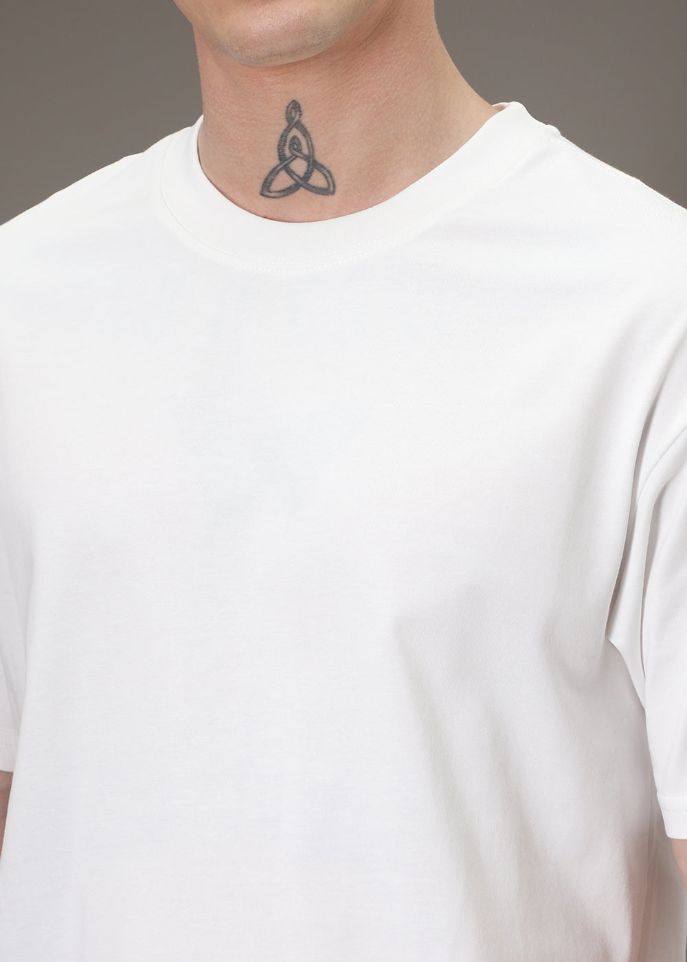 White Plain Basic Oversized T-shirt