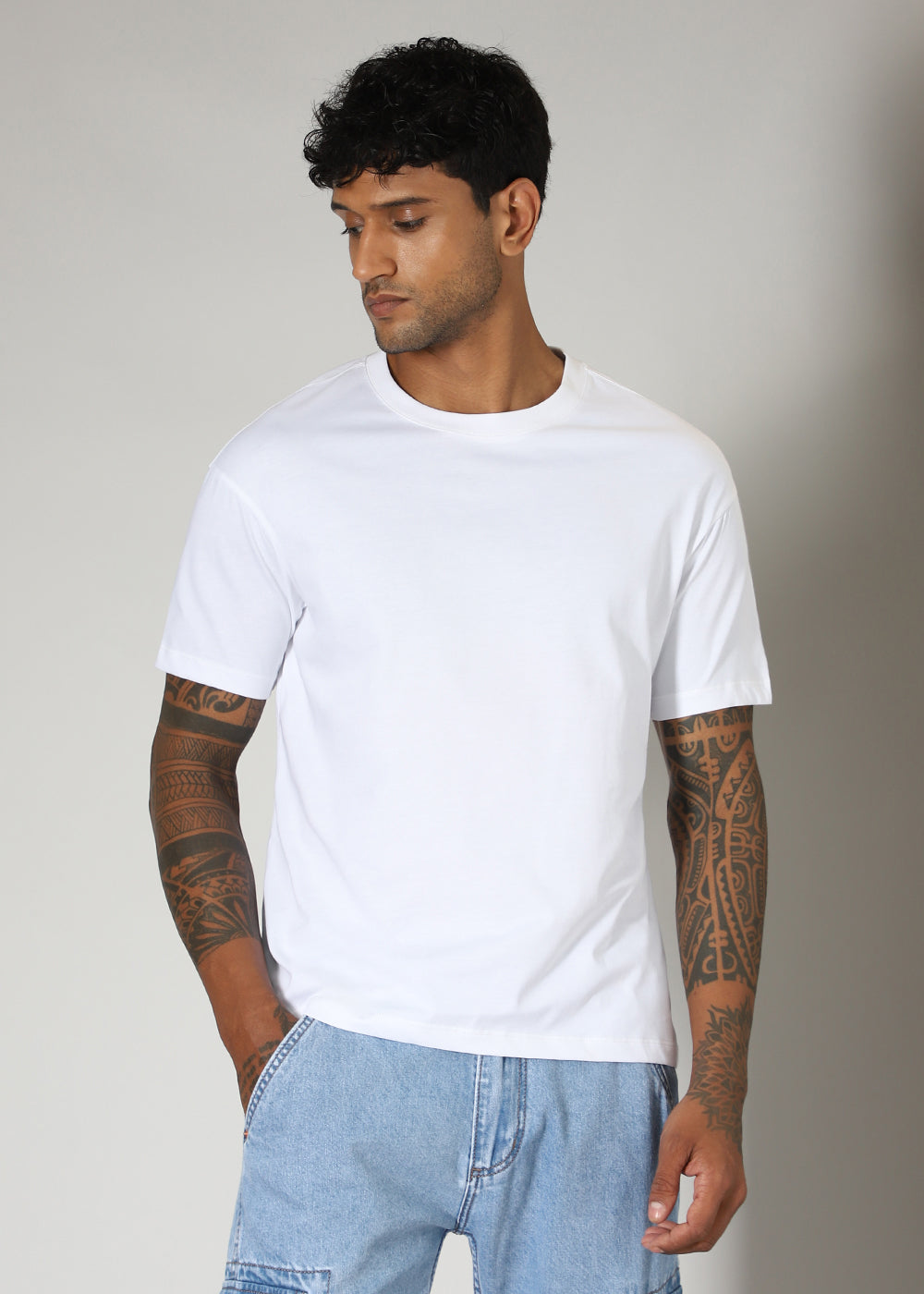 White Plain Basic T-shirt