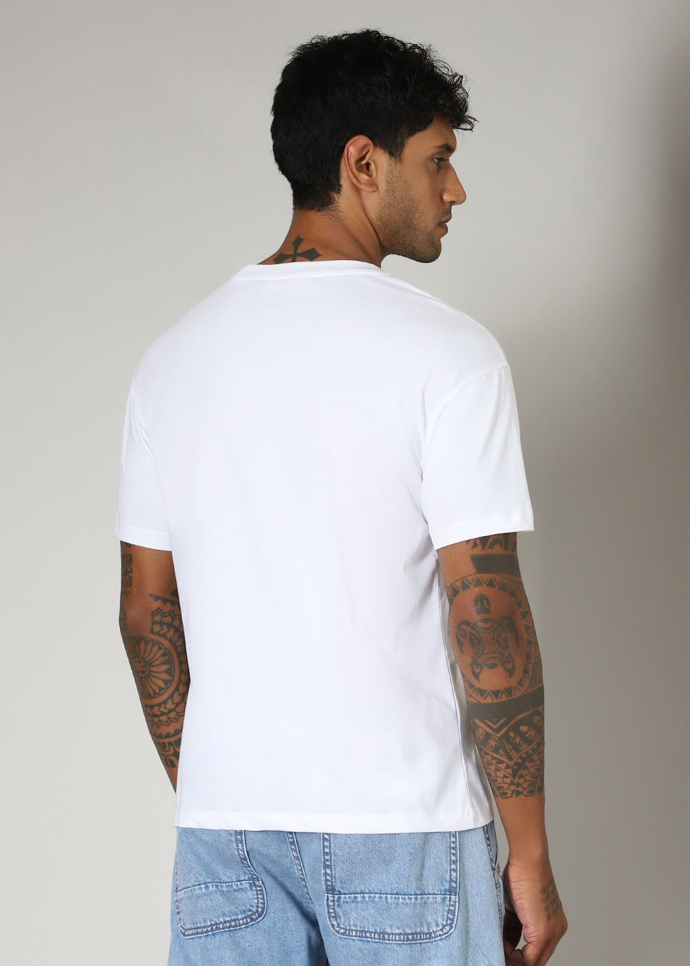 White Plain Basic T-shirt
