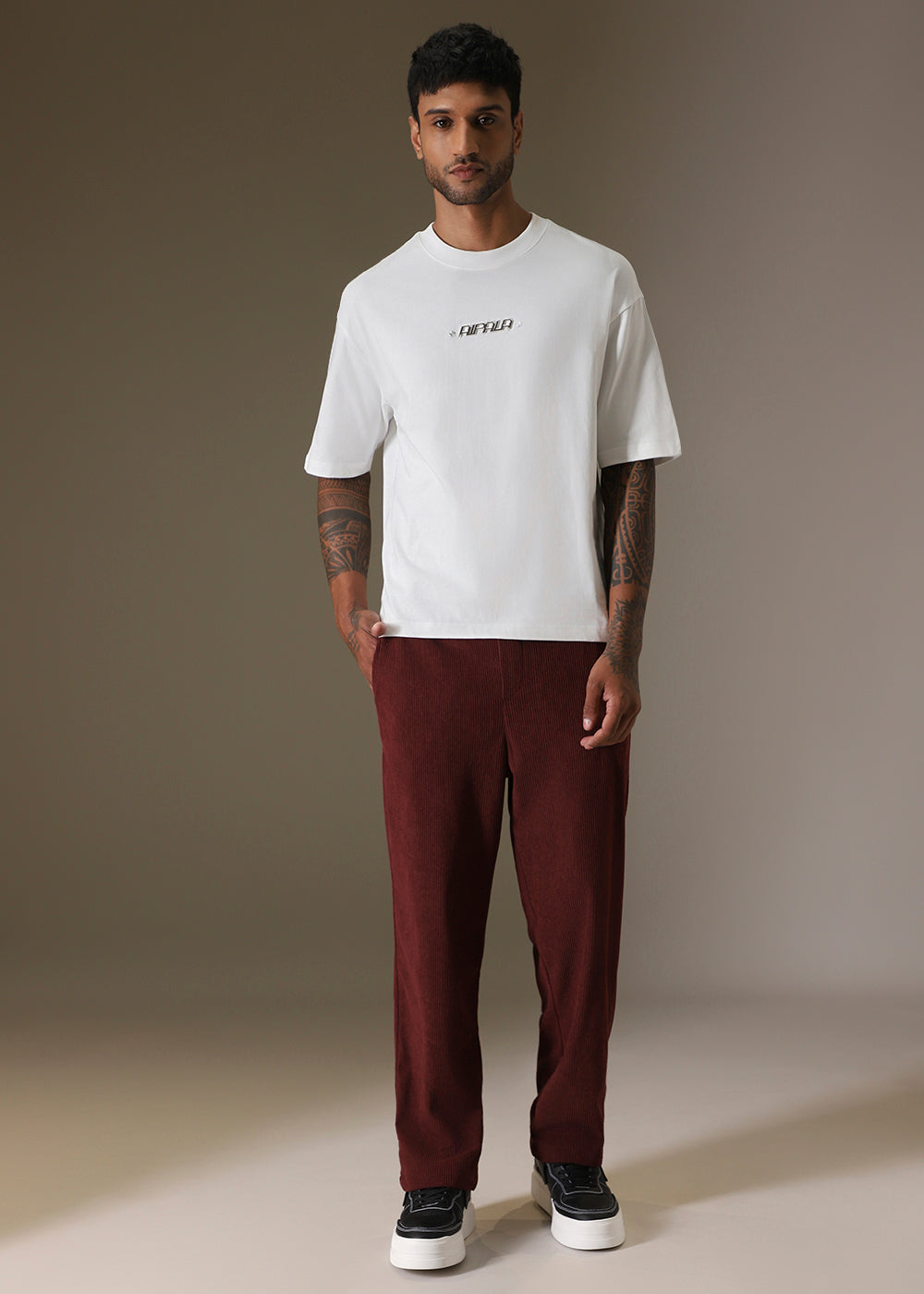 White Plain Embellished Oversized T-shirt
