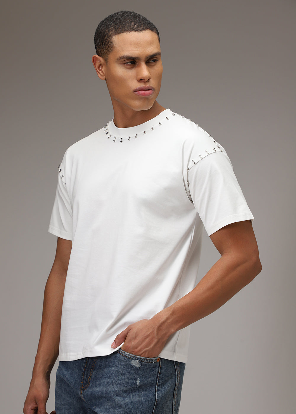 White Plain Embellishment Oversized T-shirt