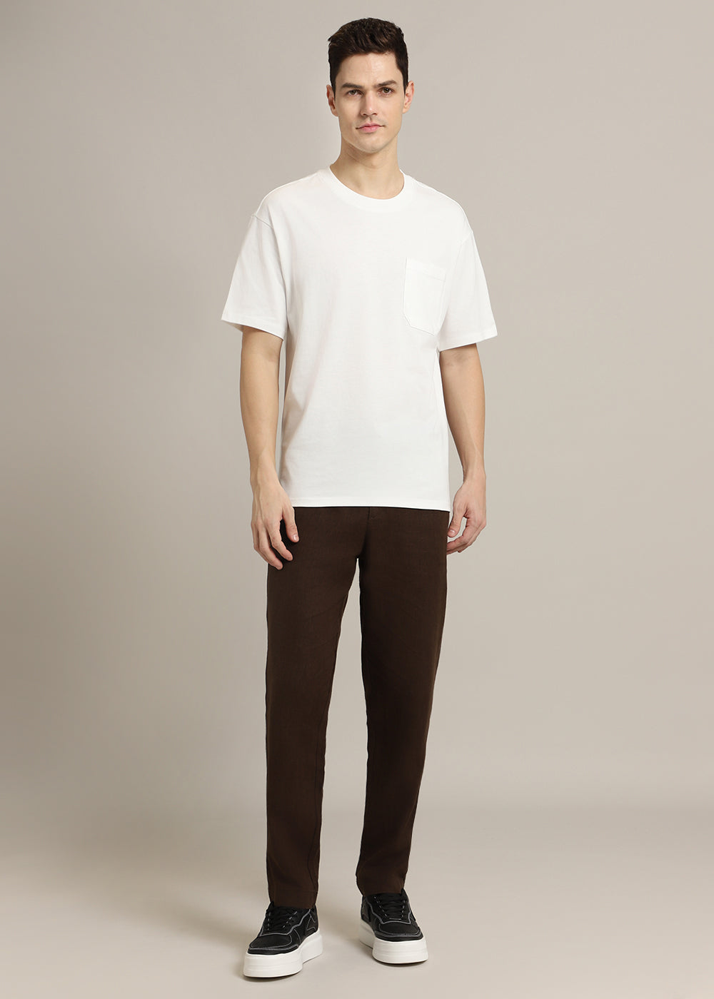 White Plain Pocket Regular Fit T-shirt