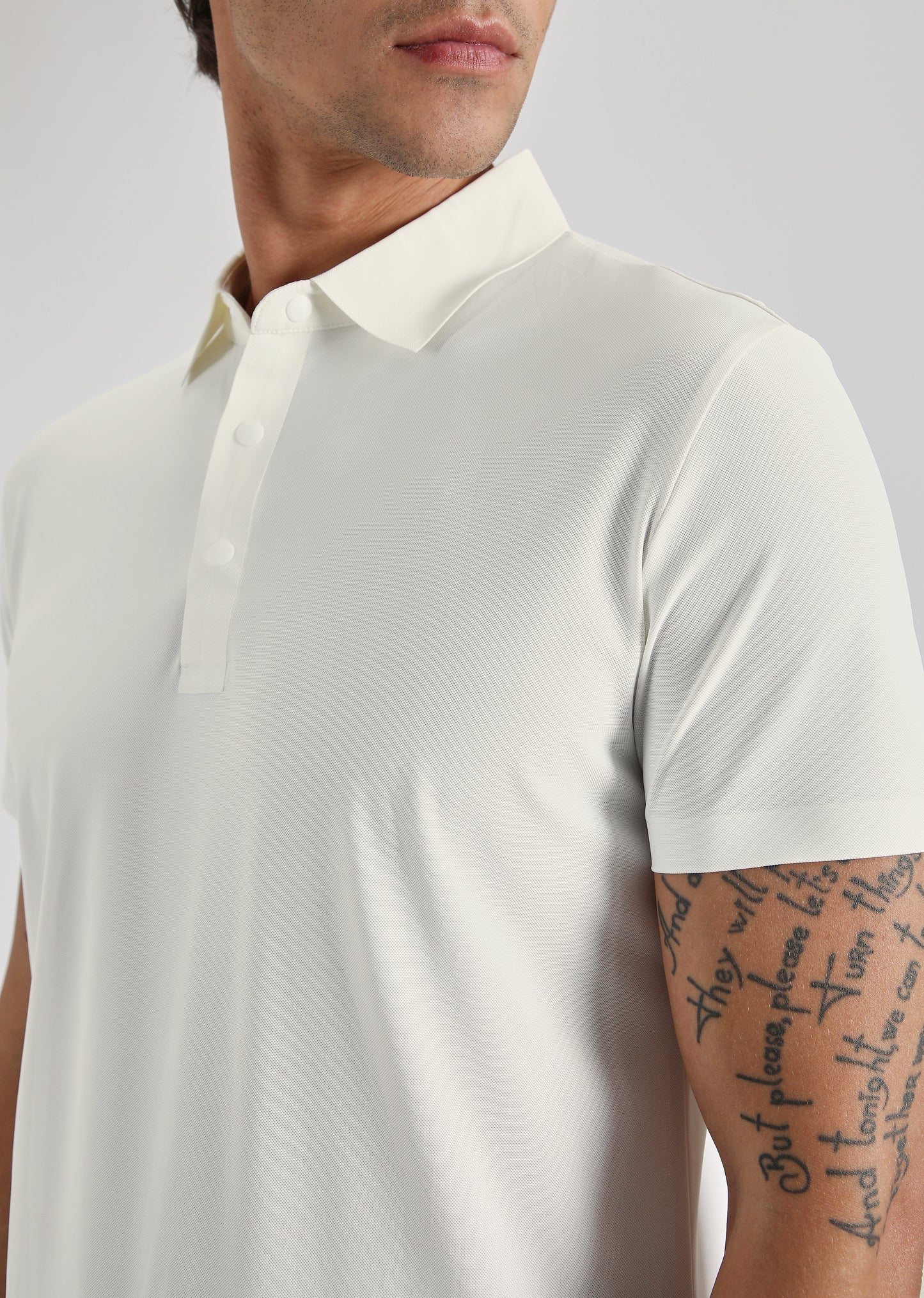 White Plain Stitchless Polo T-shirt