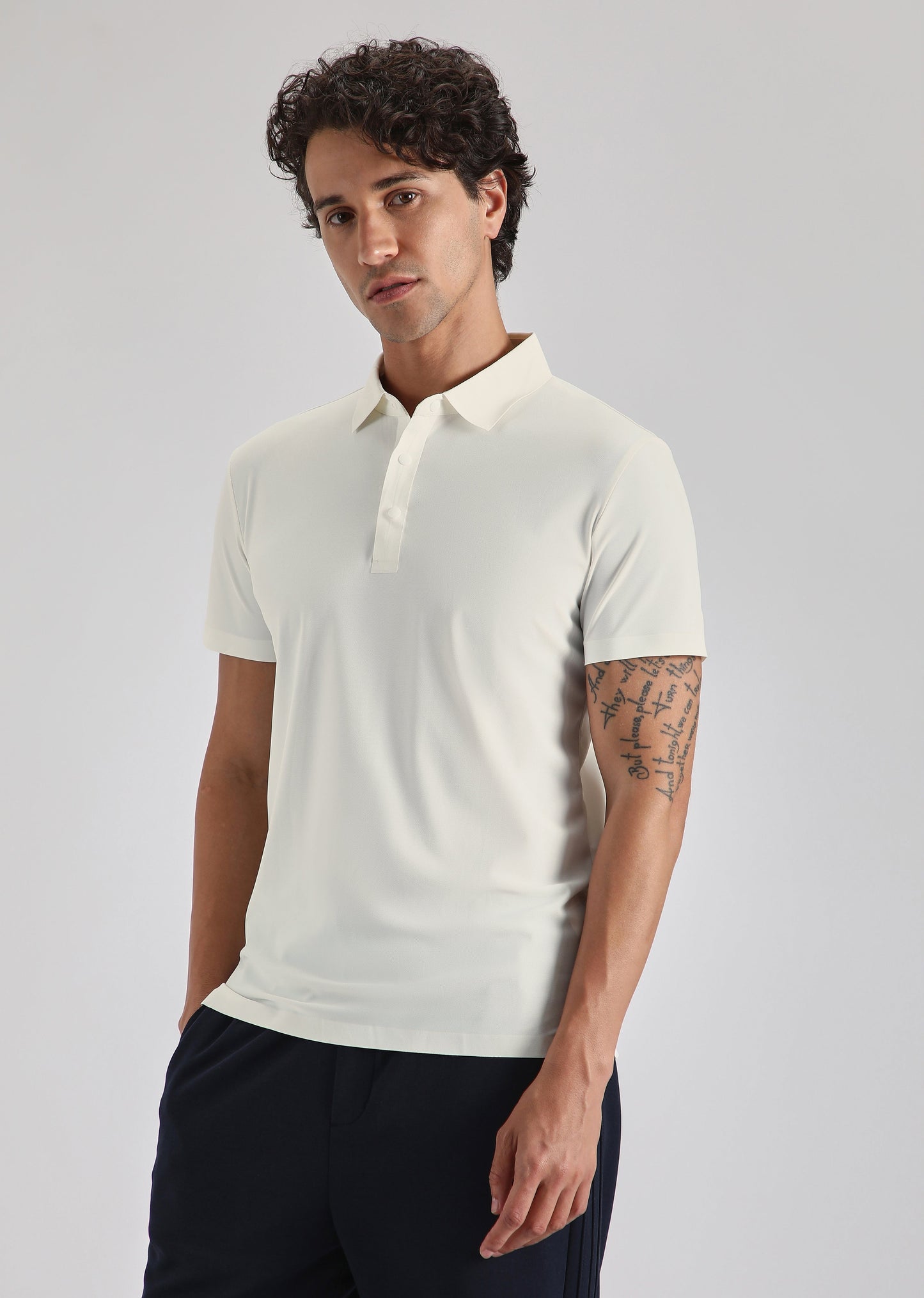 White Plain Stitchless Polo T-shirt