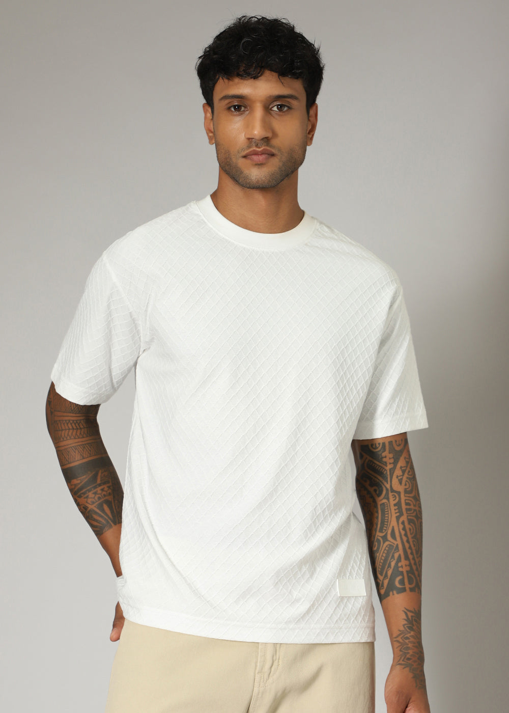 White Plain Textured Regular T-shirt